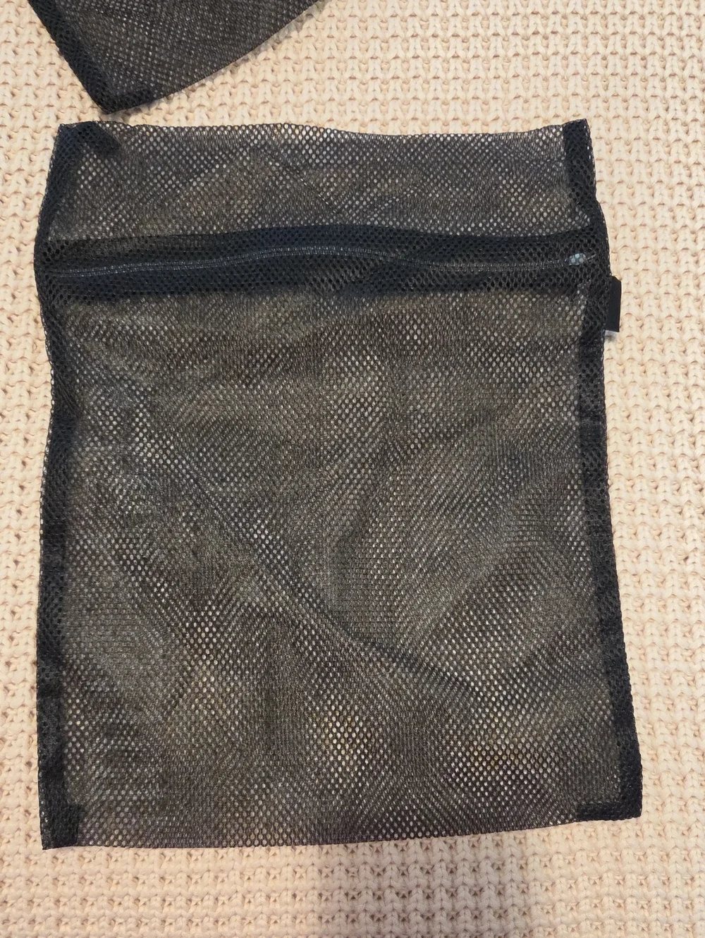 Thistle & Spire Black Mesh Laundrey Bag Set Of 2 11×14
